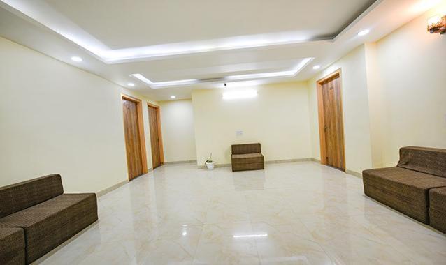 Hotel Immense Residency Faridabad Esterno foto